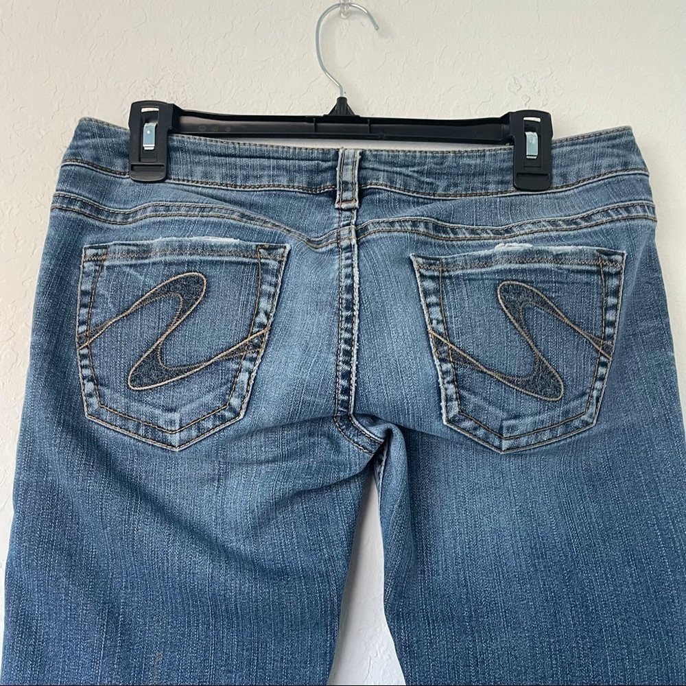 Silver Jeans Tuesday Jeans 30 X 31 Women’s‎ Bootcut Flare Denim Medium Wash - Picture 3 of 12